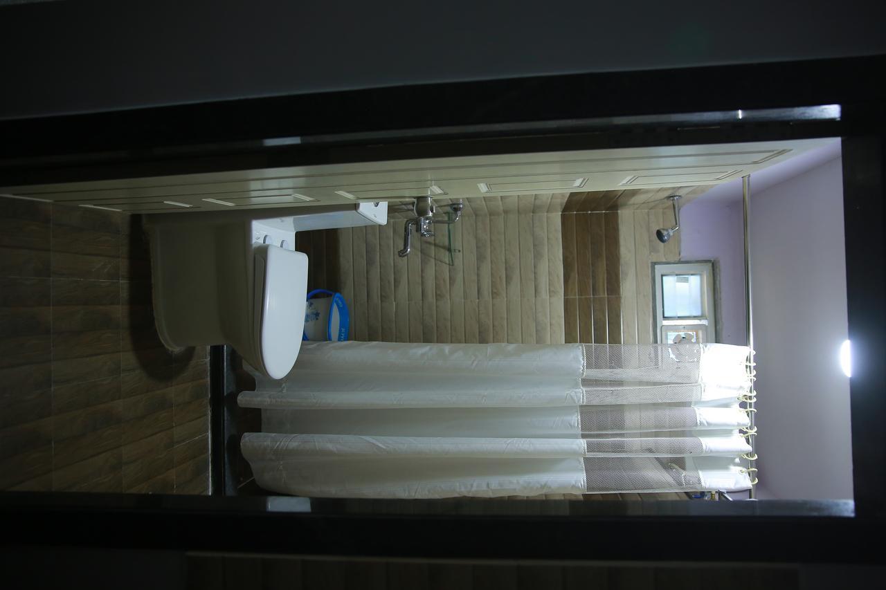 Lokis Forest Inn ハイデラバード エクステリア 写真